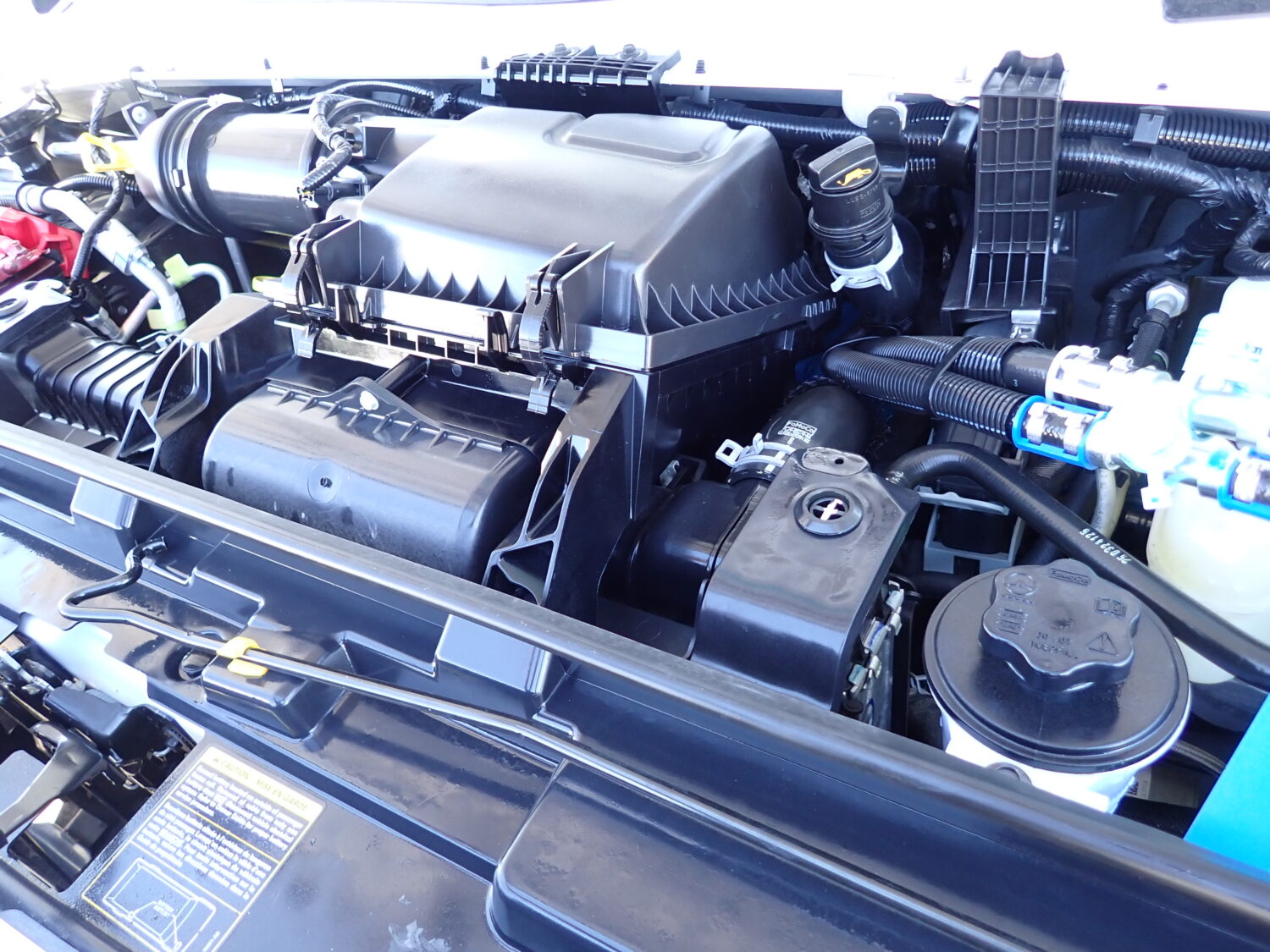 NEW 2025 ElDorado Advantage Shuttle Bus S16010 - Image 12