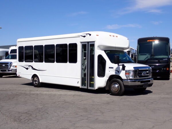 2019 Starcraft Allstar MVP Shuttle Bus S63782