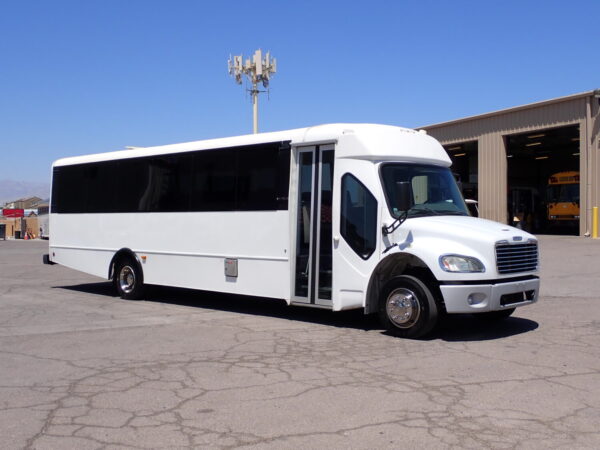 2015 Champion Defender Shuttle Bus SR1865