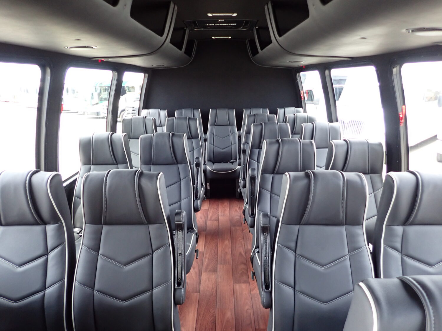 NEW 2023 ECD KSIR Executive Shuttle Bus S09115 - Image 10