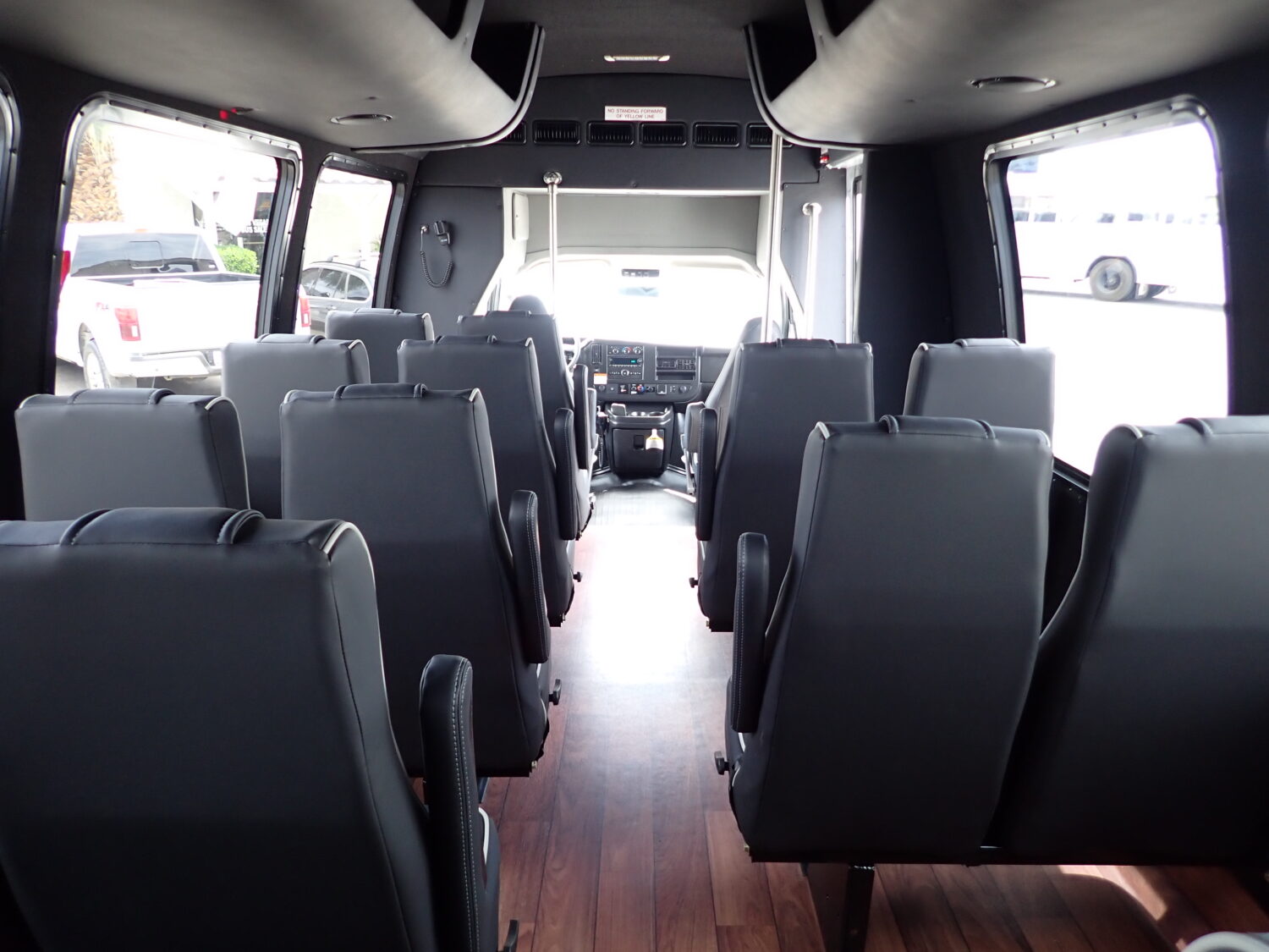 NEW 2023 ECD KSIR Executive Shuttle Bus S09115 - Image 11