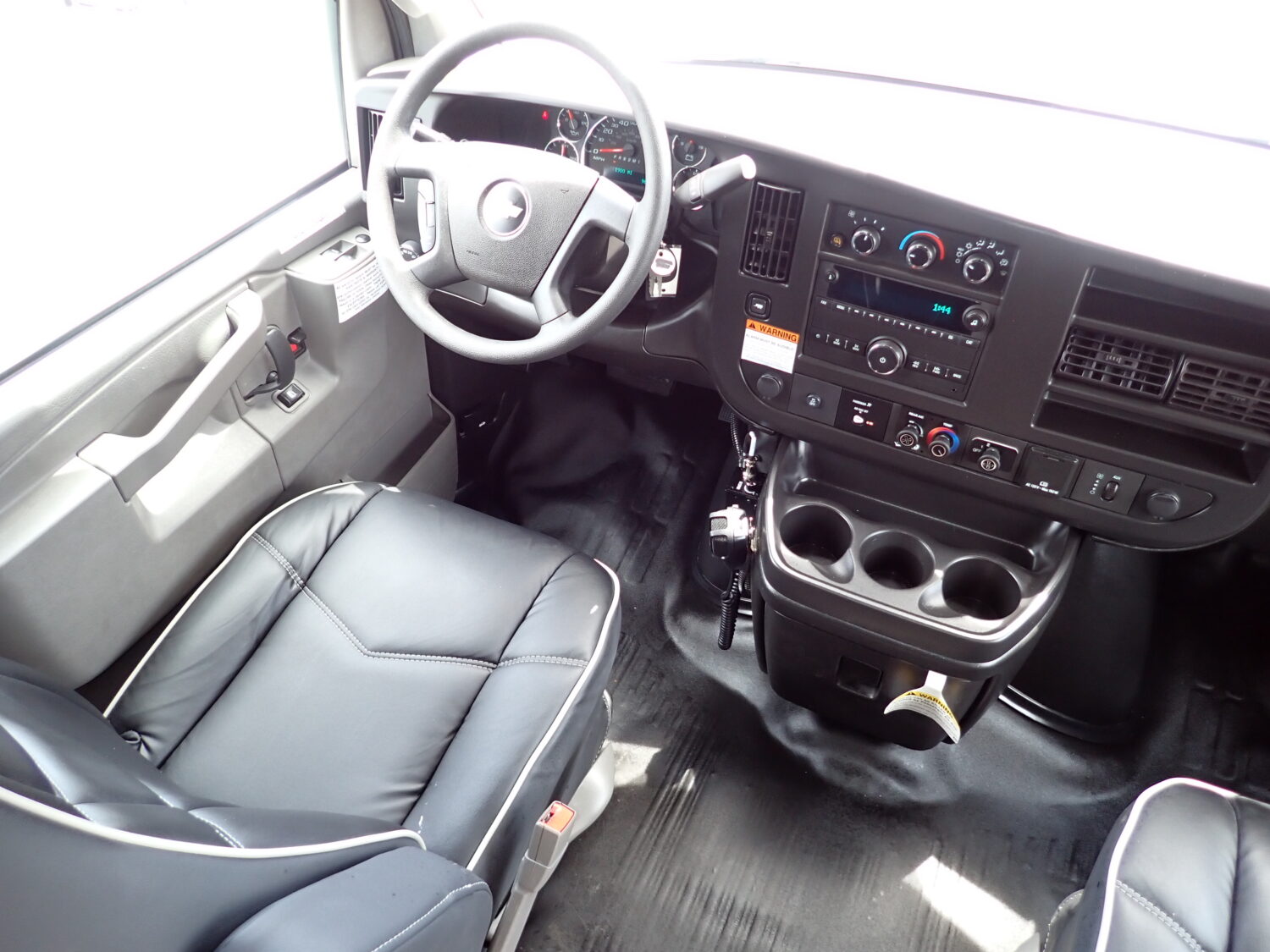 NEW 2023 ECD KSIR Executive Shuttle Bus S09115 - Image 12