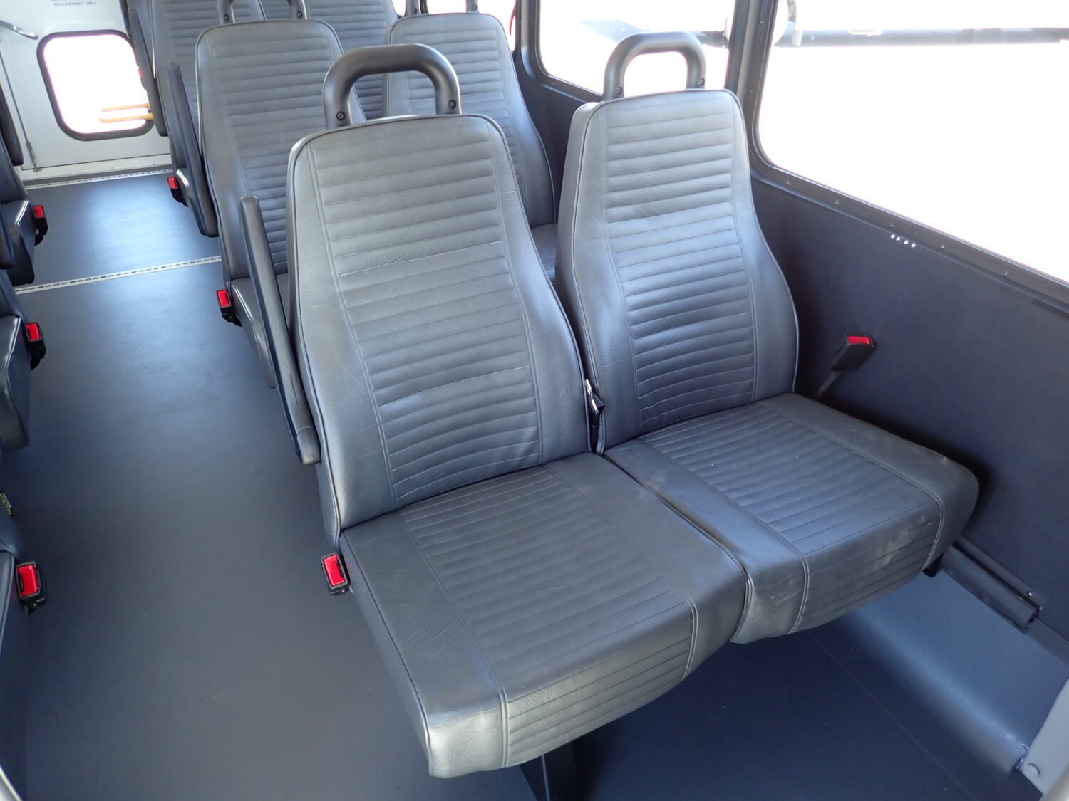NEW 2026 Endera Lift Equipped Shuttle Bus S01559 - Image 8