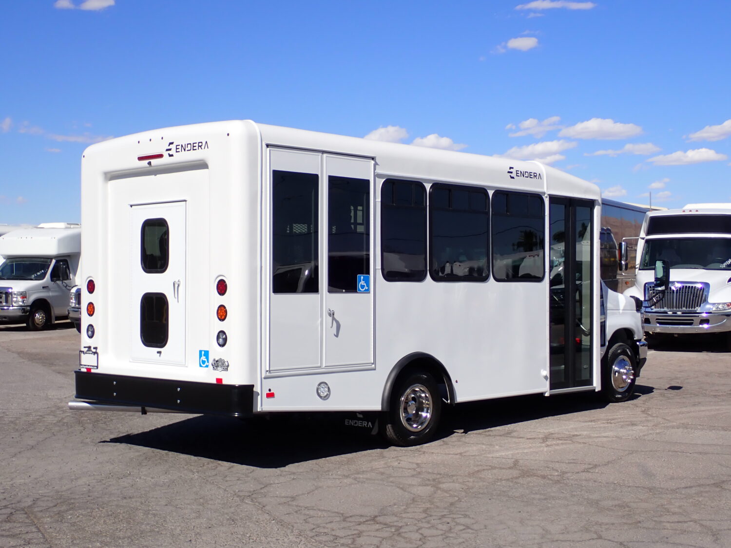 NEW 2026 Endera Lift Equipped Shuttle Bus S01559 - Image 7