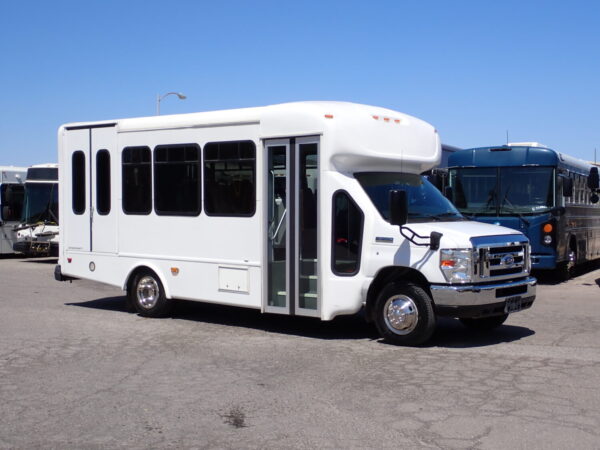 2019 Starcraft Allstar Lift Equipped Shuttle Bus S39750