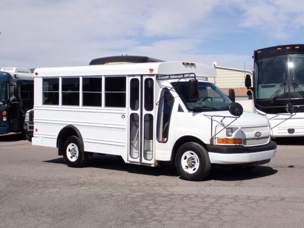 2005 Collins Bus Bantam Daycare Bus B68341