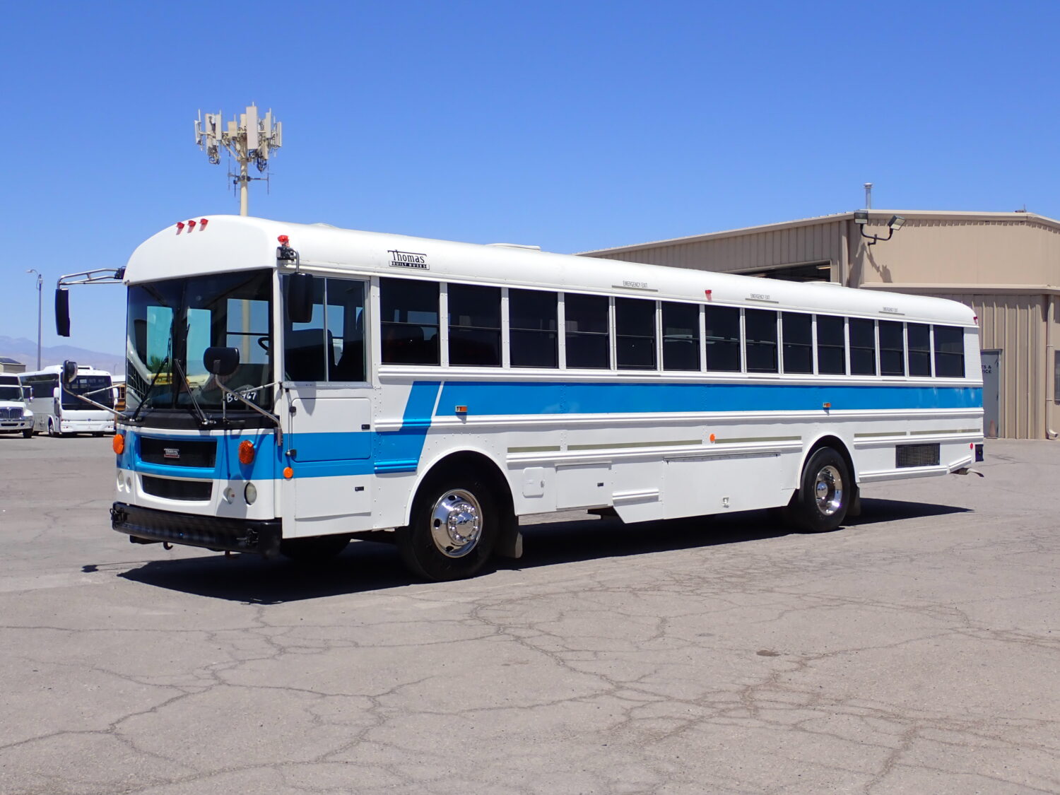 2016 Thomas Saf-T-Liner EFX Bus B89467 - Image 3