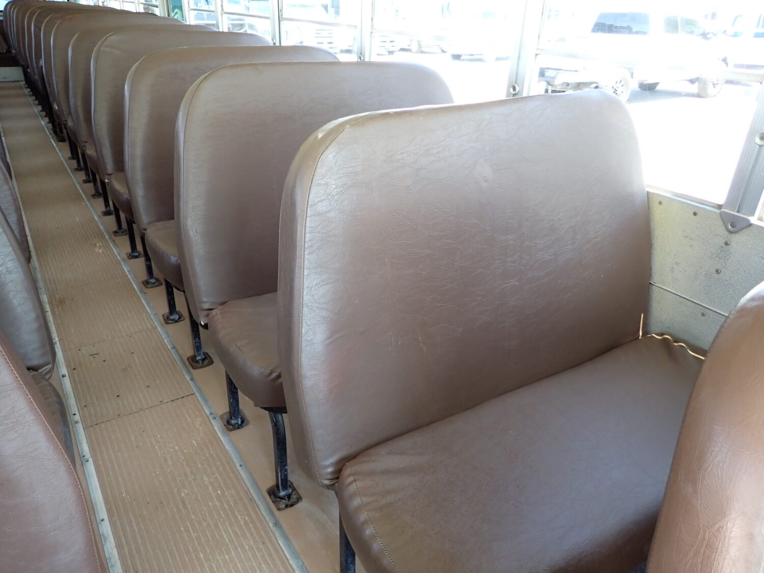 2004 Blue Bird All American School Bus B14030 - Image 8